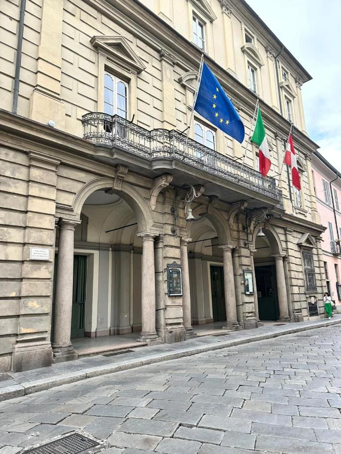 Casa Del Teatro Apartment Pavia Exterior photo
